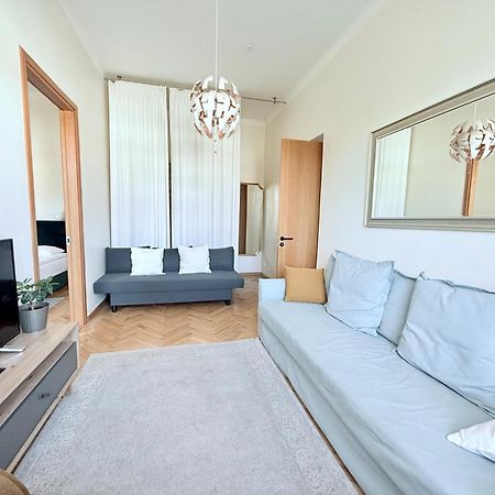 Tyzen39&38 Luxury Apartment Vilnius Luaran gambar