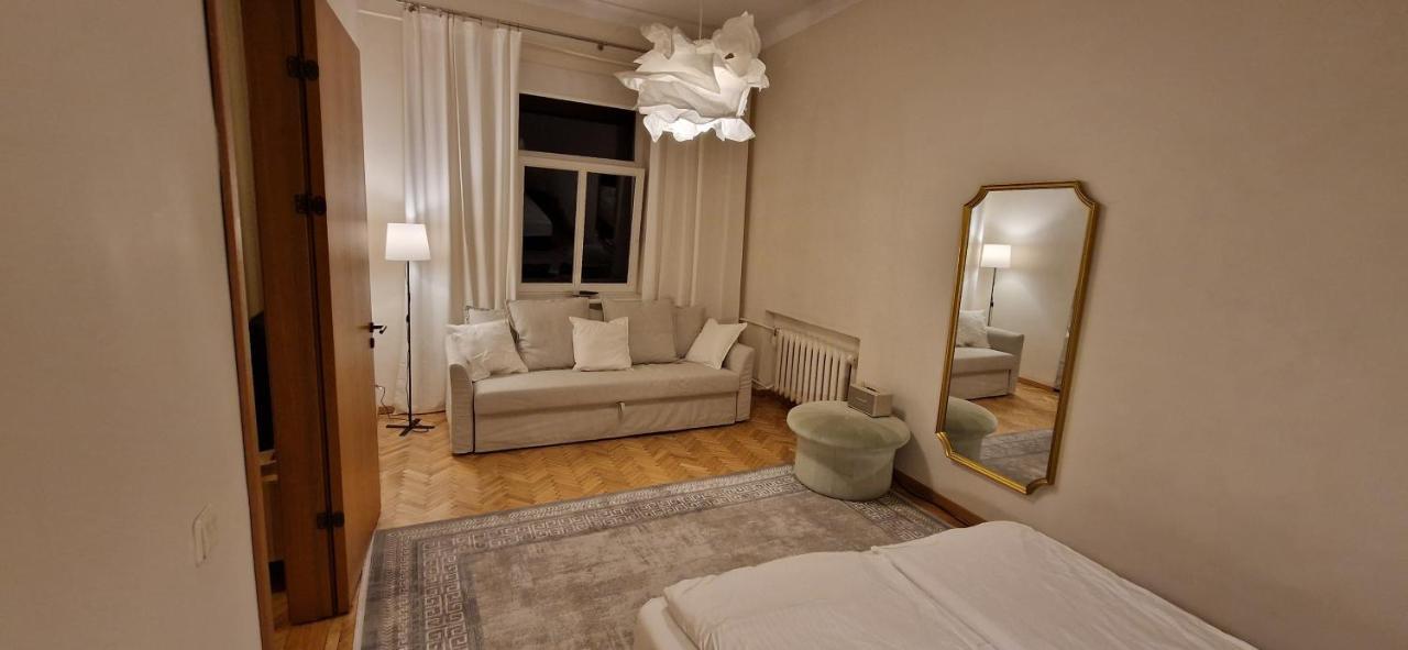Tyzen39&38 Luxury Apartment Vilnius Luaran gambar