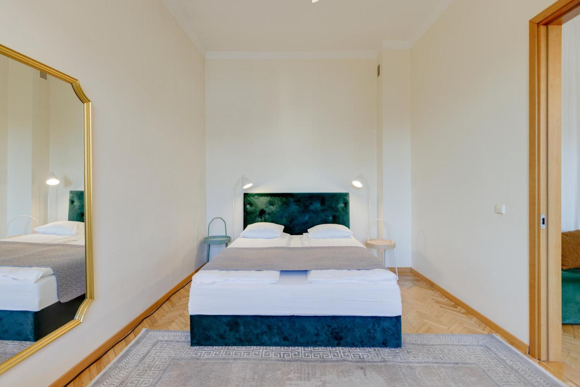 Tyzen39&38 Luxury Apartment Vilnius Luaran gambar